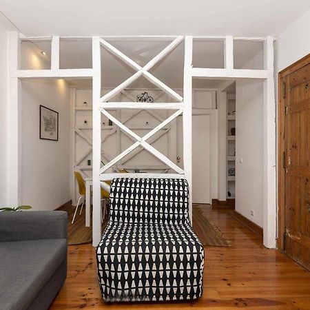 Typical Portuguese Apartment in São Bento Lisboa Exterior foto